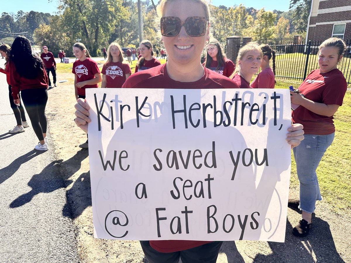 #GameDayToTheDelph 

Saturday is Steak Night at Fat Boys, <a href="/KirkHerbstreit/">Kirk Herbstreit</a>. 

#NoMereBeast / <a href="/ReddieSports/">Reddie Athletics</a> / <a href="/CollegeGameDay/">College GameDay</a>
