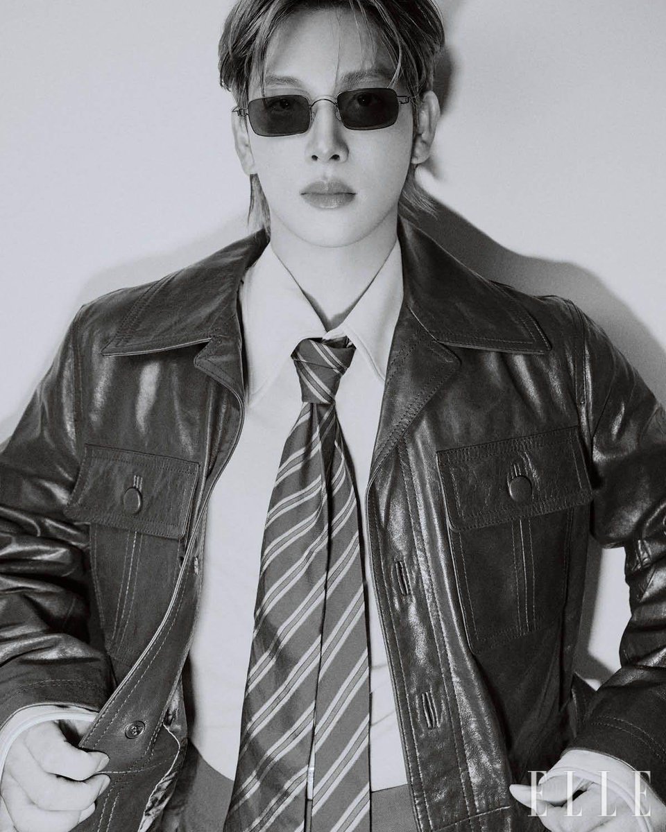 Yim Siwan for Elle Korea’s November issue, Vol. 2 “Hello Little Love”.

#임시완 #yimsiwan #imsiwan