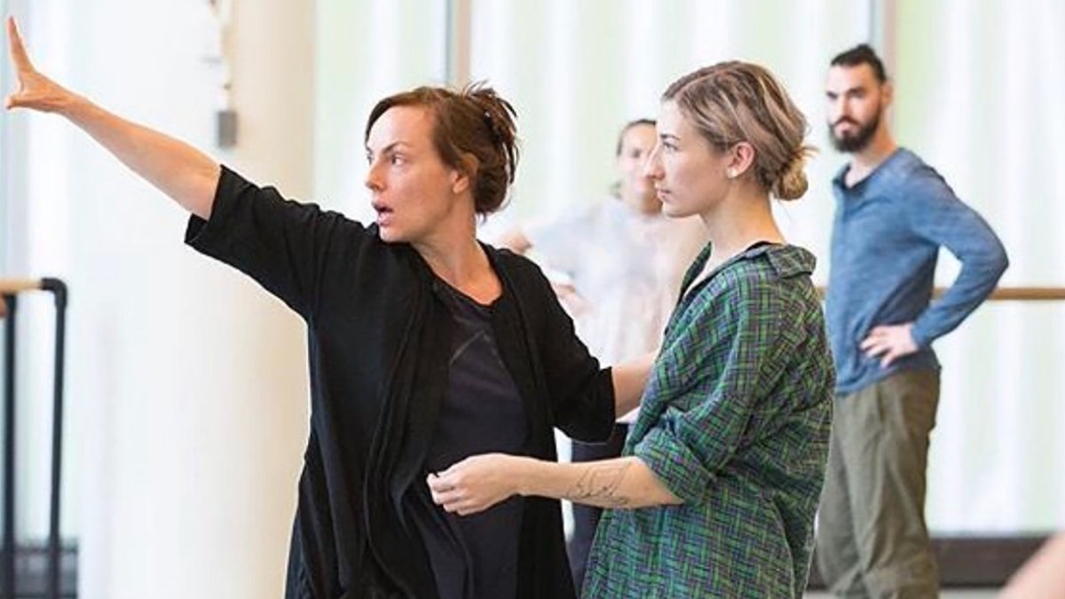 Streaming now on Turn Out Radio, Kate Hilliard (Artistic Director of Arts Orillia) shares thoughts about her approaches to creating, the Fall for Dance North Festival, and the Toronto premiere of Story Creatures- at the AGO. Full interview at turnoutradio.com. 🎙️