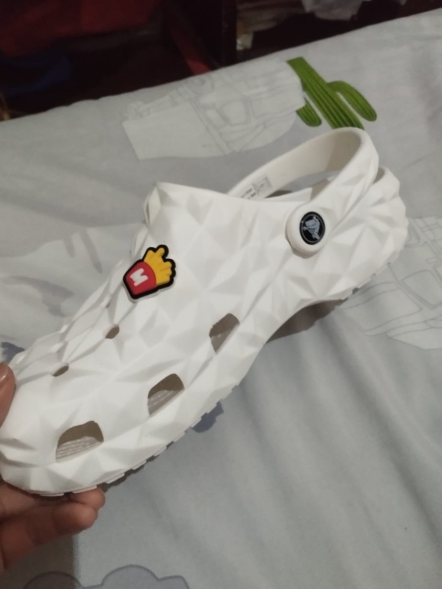 𝓢asa’ tweet media