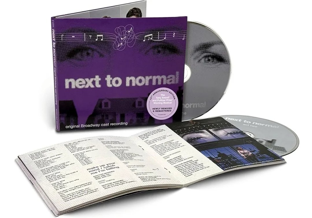 RT 이벤트💜
제목만 들어도 가슴 뛰고 눈물나는 제 본진극 »넥스트 투 노멀« 자첫˗ˋˏ14주년ˎˊ˗ 기념으로 RT해주신 두 분께 각각

📖 영국 대본집 1권
💿 브웨 15주년 기념 리마스터링 오슷 1개 드려요!

당발은 18일 당일! 
* 연뮤계 한정입니다💜
* 수령을 위해 저랑 3초 만남을 가져주셔야 함💜