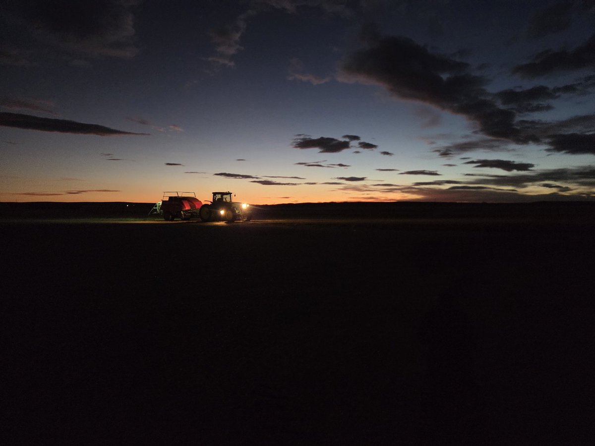 HortJared's tweet image. Thats a wrap on haying. 10,458 bales.