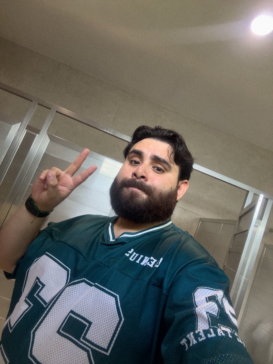 Eduardo Urcelay tweet media