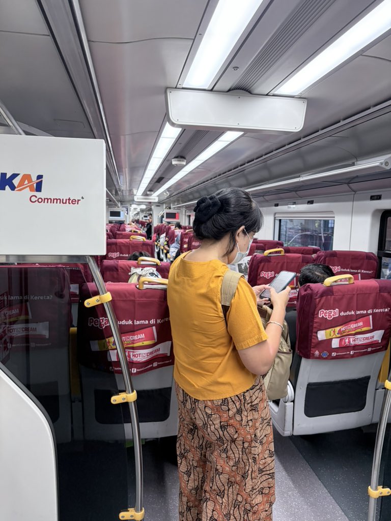 Fransisca sandra™ tweet media