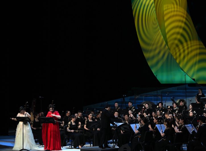 uni explorer tweet media