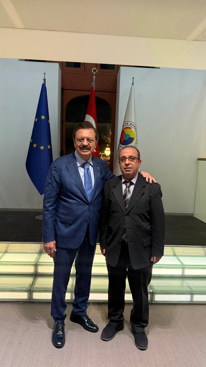 AB Bilgi Merkzleri olarak TOBB Brüksel Ofisnde TOBB Başkanı Rifat Hisarcıklıoğlu, İSO Başkanı Erdal Bahçıvan, BursaTSO Başkanı İbrahim Burkay, BursaTB Başk. Özer Matlı, İzmirTO Başk. Mahmut Özgener, KarabükTSO Başk.Fatih Çapraz ve KütahyaTSO Başk. Esin Güral  ile bir araya geldik