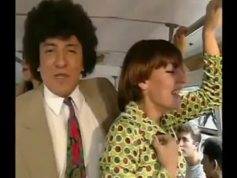 LuisValLe_A's tweet image. -El pueblo me cuida.
   
El pueblo: