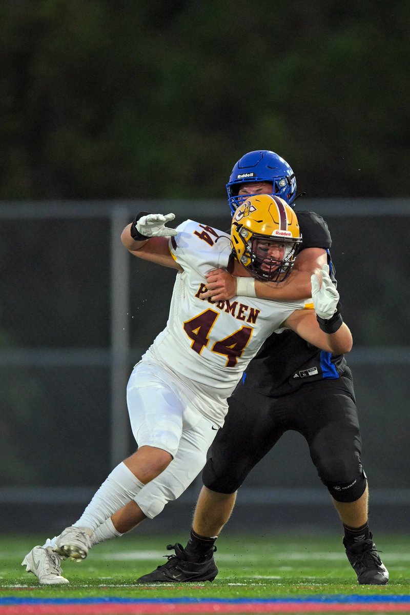 ‼️Senior Season Highlights‼️
67 Total Tackles
19 TFLs
5 Sacks
2 Forced Fumbles
Going to miss my teammates after an awesome season. Ready for the next chapter.

hudl.com/v/2SbSes

<a href="/HubmenFootball/">Jordan Hubmen Football</a> 
<a href="/PrepRedzoneMN/">Prep Redzone Minnesota</a>