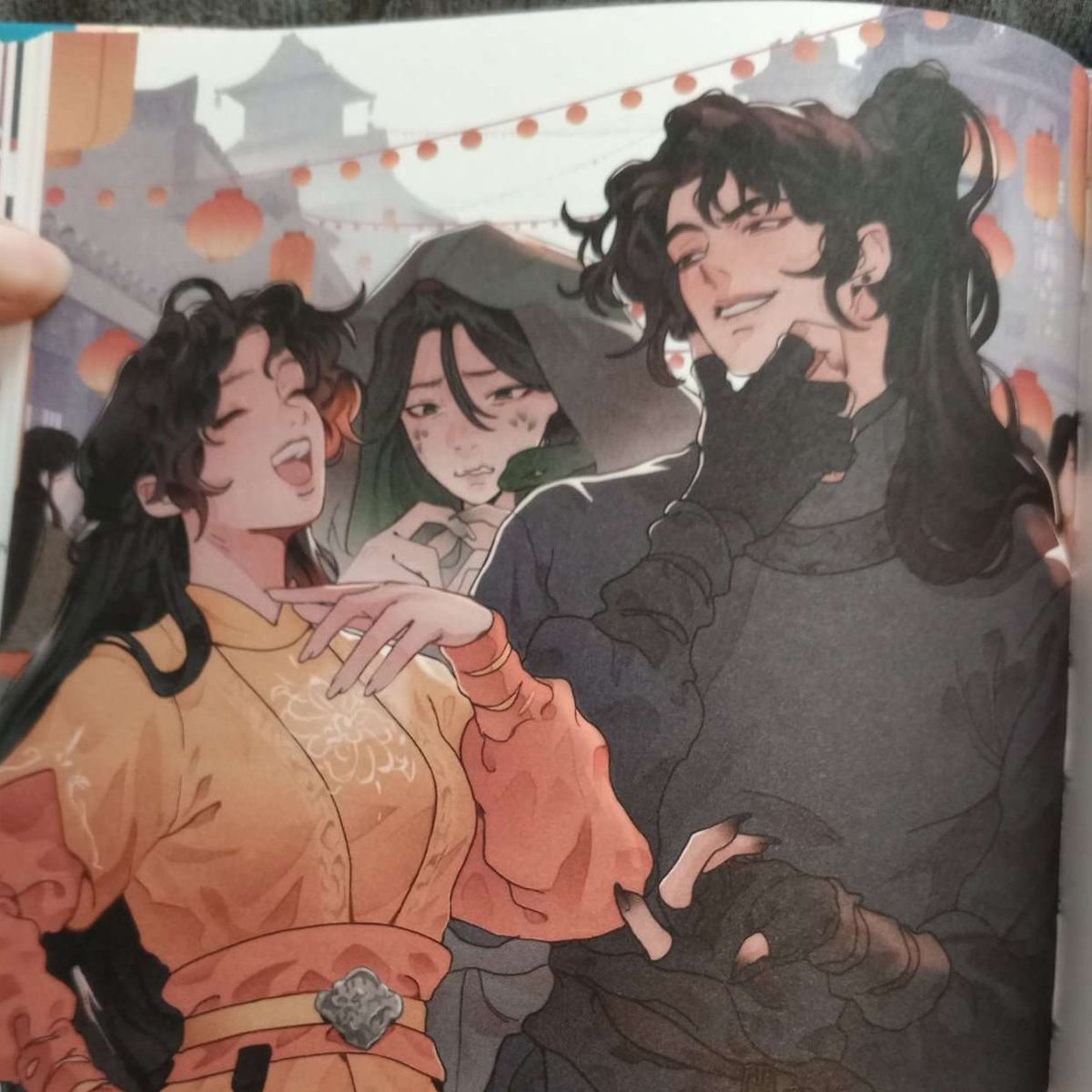 dear_xiaogui's tweet image. gorgeous                                  gorgeous 
parents                                      son