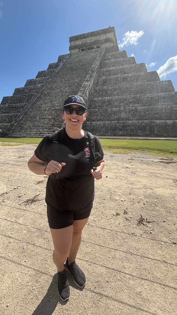 AVID_All_Star's tweet image. Happen by this #Castillo today! Just in awe of this magnificent place. #newsevenwondersofthemodernworld #chichenitza #Mexico #Yucatán #mayan  #traveliseducation