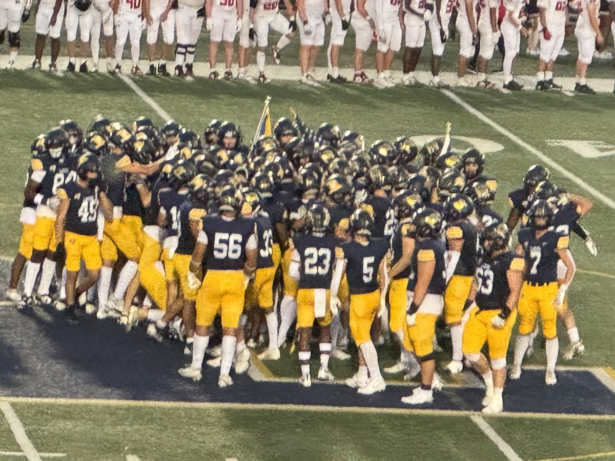 The Lakers fought to the end, but their upset bid fell just short Friday night at Minnetonka in a season-ending 14–7 loss.

Check out my story for a full recap of the game, details on the Class 6A state tournament and All Star recognition.

priorlakefootball.com/news_article/s…