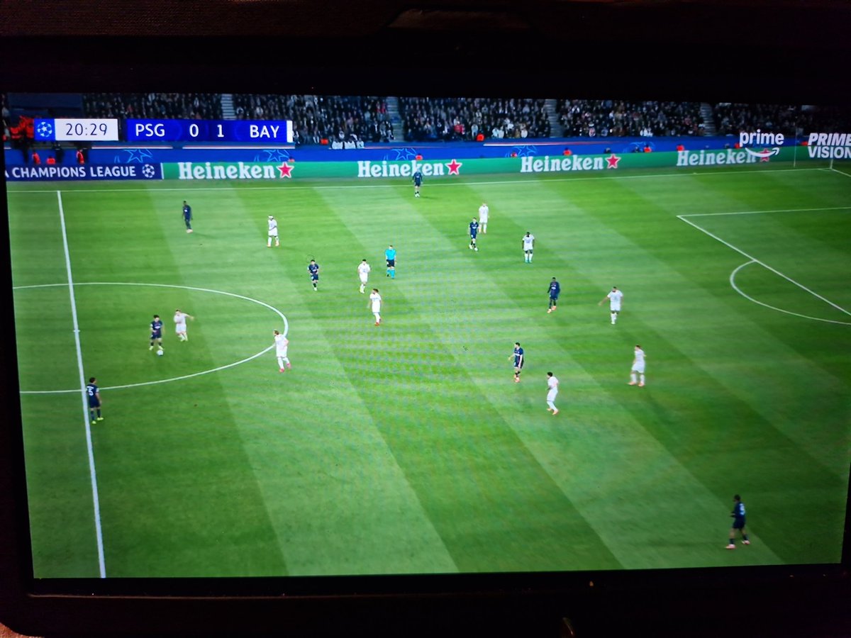 Rumburak76's tweet photo. #PSGFCB
Eine Frage an alle #PrimeVideo Benutzer:
Funzt bei Euch #PrimeVision ?
Vorher hat er noch was angezeigt🤔 https://t.co/m3W1zk83O3