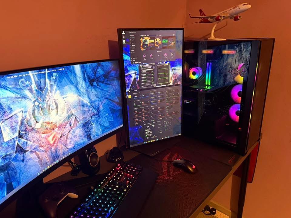 ChefDrStrange1's tweet image. Build 🖤
.
#setupinspiration #desksetup #gamingpc #pcgamer #gamingroom #setupgamer #setupgoals
#forex #Trending #Cameroun 

@NcomputeX  653080403