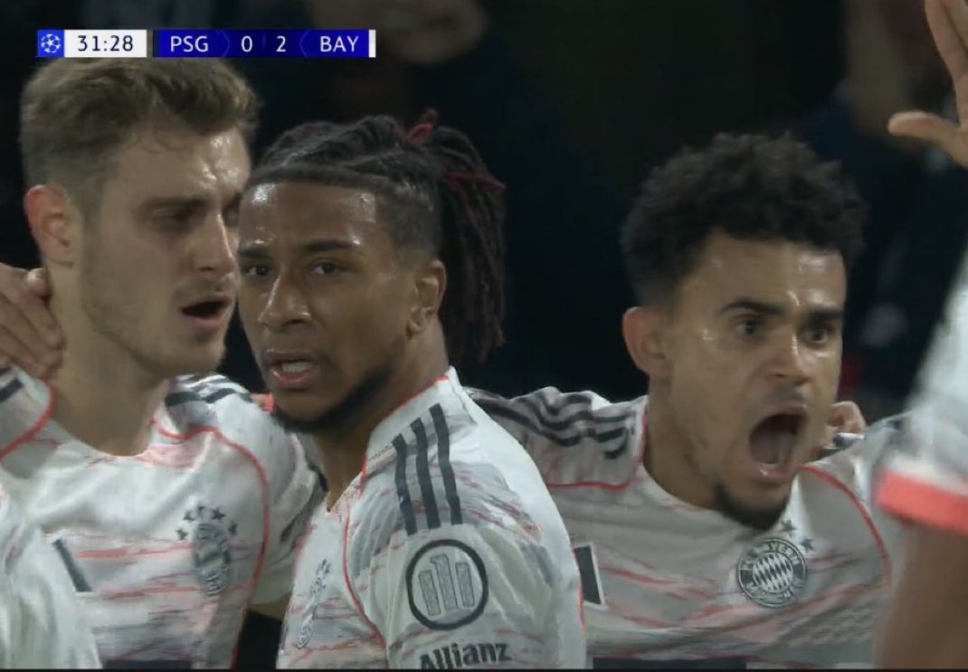 iLatif_'s tweet image. Bayern Vs Arsenal is the game i want to watch right now. Attack vs Defense