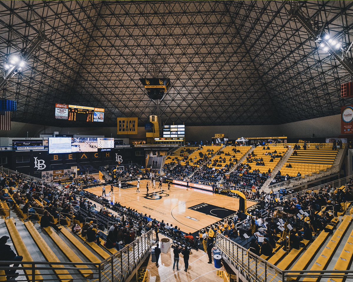 LBSU Notes:

•205th preseason KenPom (finished 308th last season)
•13 players gone, ONE returning 
•7% of pts return
•64.3 AdjT (334th) in yr 1 under Acker
•Portal production IN = 28.1 D1 pts 
•Roster: 7 D1 transfers, 4 TR FR, 1 D2, 2 CC

Home games at the Walter Pyramid