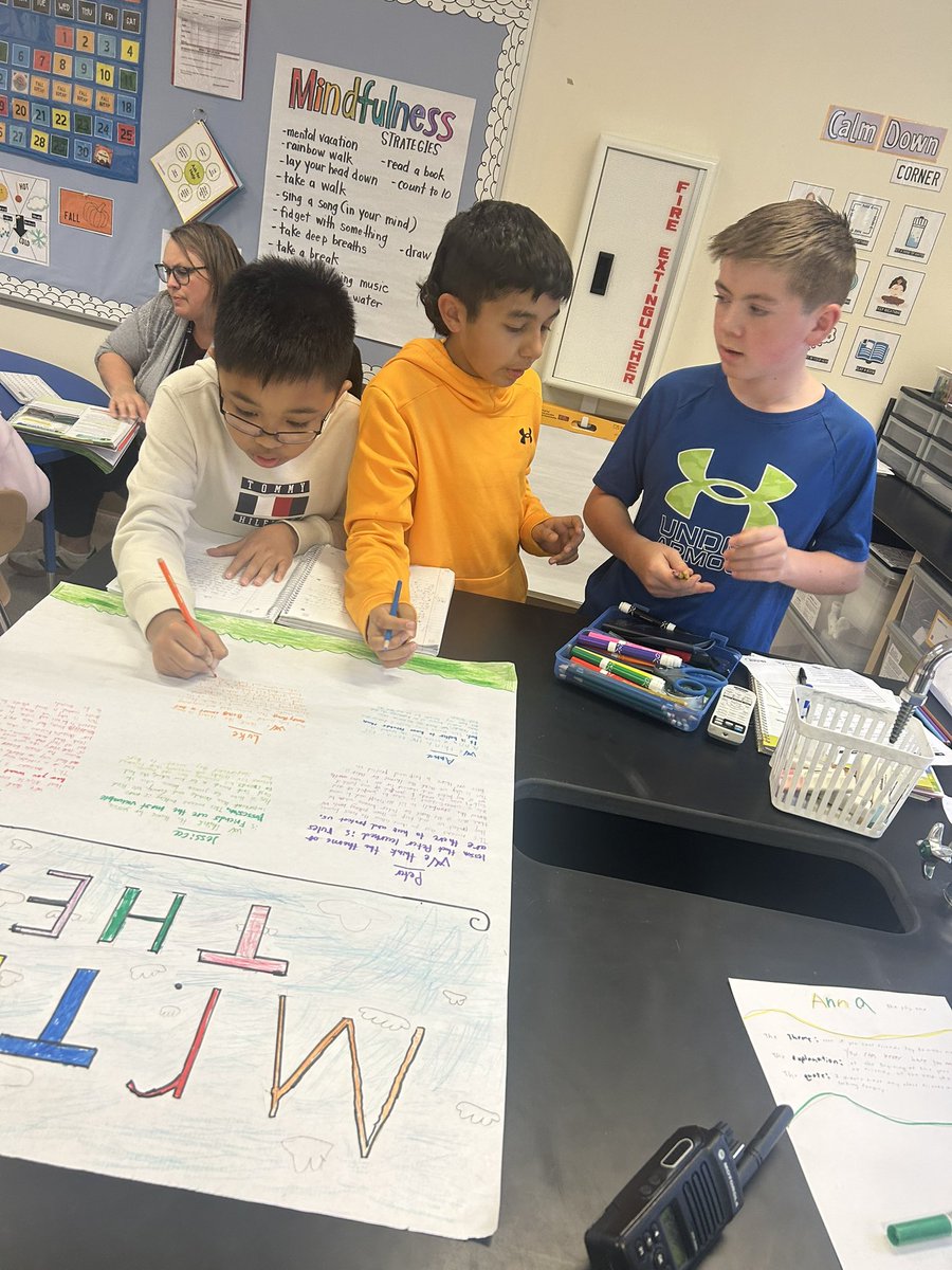 FCIFalcons's tweet photo. Seeing the story through new eyes! π 5th graders are discovering theme by exploring each characterβs perspective in Because of Mr. Terupt. #ReadersLead https://t.co/lfxzhPUEdQ