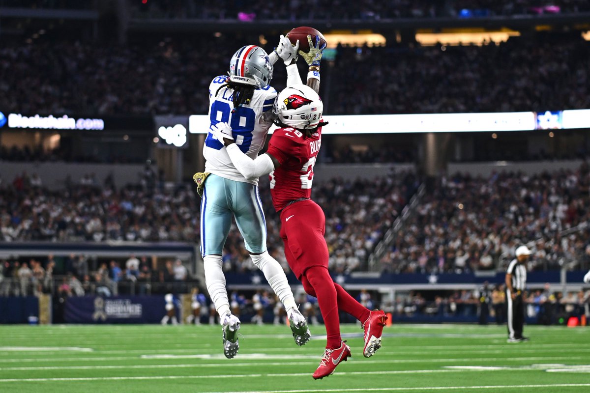 OhioStateFB's tweet image. The Buckeyes had themselves a night in Dallas 👀 
    
📷 : AP