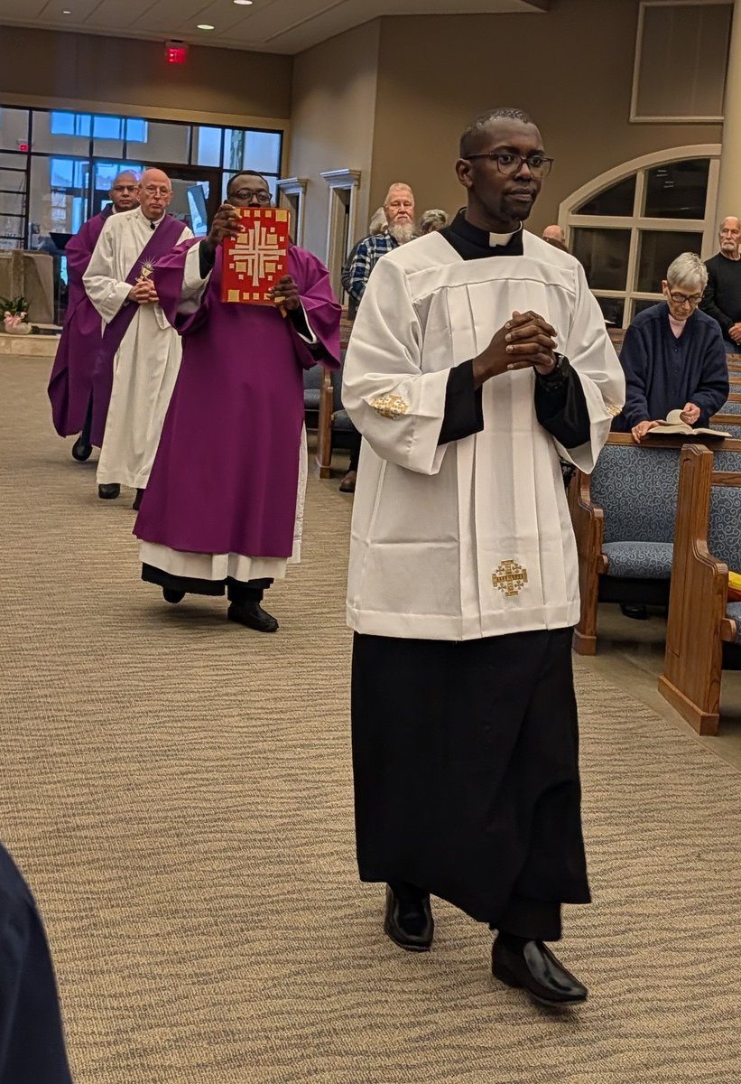 ArchlouVocation's tweet image. ArchLou Seminarians opened Vocation Awareness Week by thanking the ArchLou parishioners for supporting our 23 seminarians. They encouraged everyone to notice and amplify God&apos;s call with young people.
#archlouvocations #PrayForVocations #VocationAwarenessWeek #seminarianlife