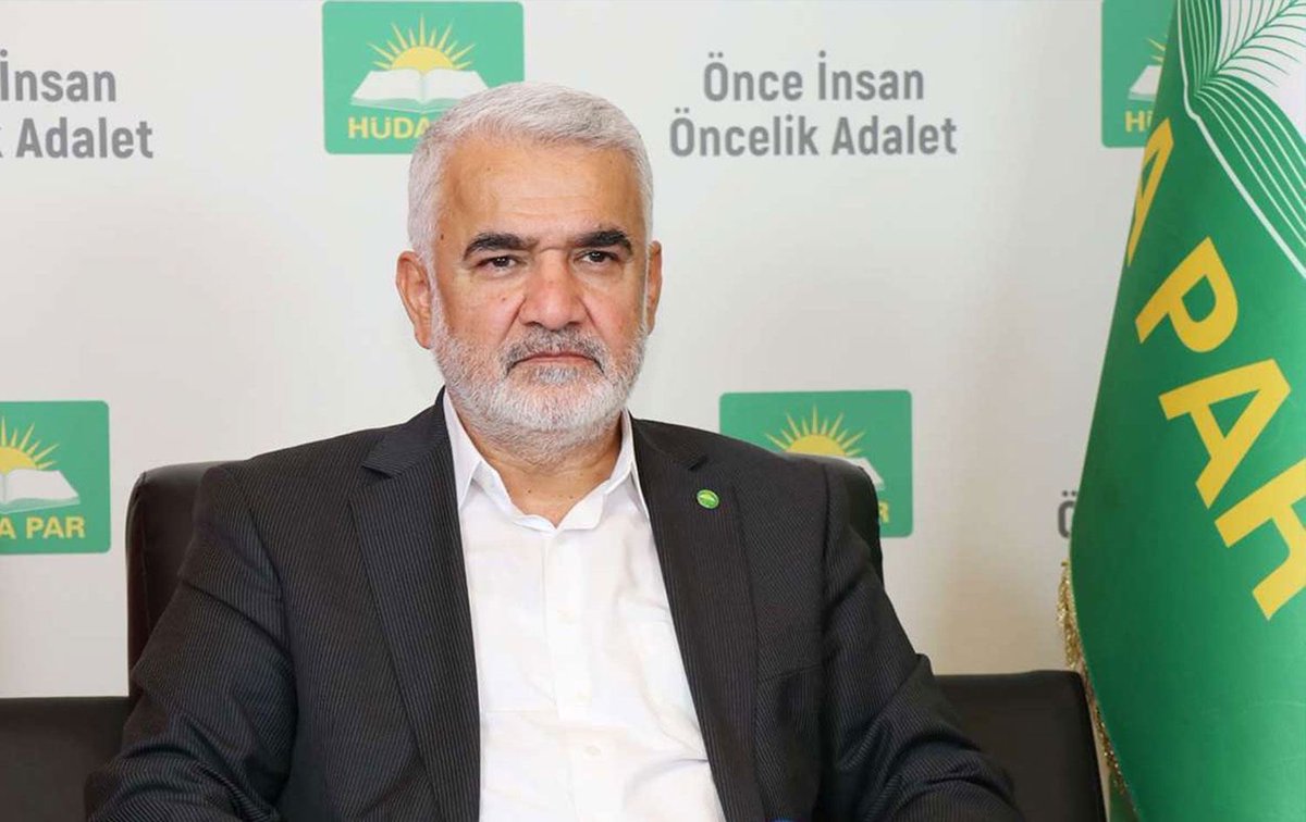 MHP Tahliye İsterken Hüdapar Tutukluluğa Devam Dedi
HÜDA-PAR Genel Başkanı Zekeriya Yapıcıoğlu Demirtaş ile ilgili şunları söyledi:
📌“Toplumun içerisinde Selahattin Demirtaş tahliye edilirse yaşanan acı olaylardan sonra adalet duygusu ciddi şekilde zedelenen bir kitle de olacak