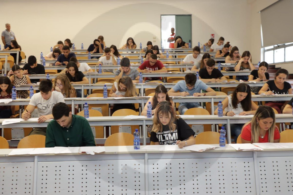 Test Medicina, lamentele anche a Messina: "Poco tempo, troppe materie e disorganizzazione" - is.gd/TyvmMI