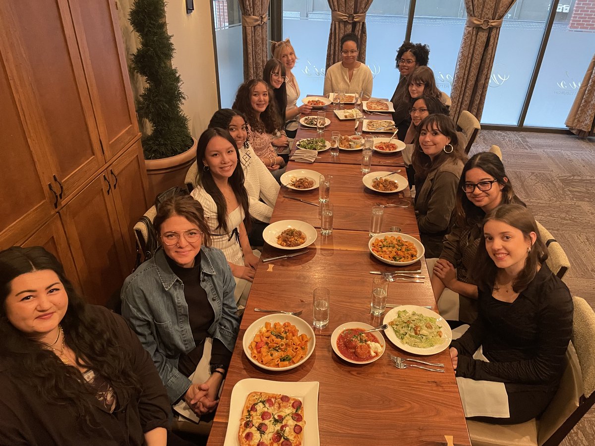 Our Studio Art students spent three inspiring days exploring Pittsburgh’s art and architecture! From Frank Lloyd Wright’s Fallingwater to the Carnegie and Warhol Museums, the trip was filled with creativity, color, and laughter.