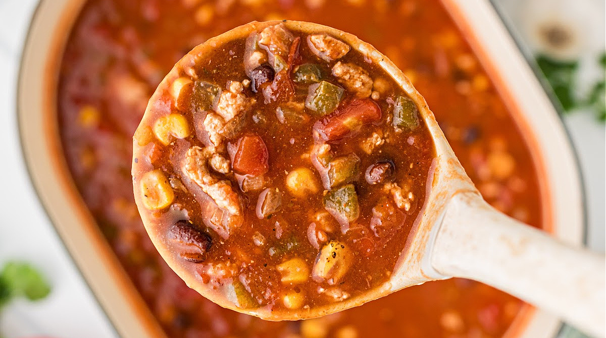 Easy ground chicken #chili made with pantry staples, black beans, and corn. One pot, hearty, and fast. Perfect for weeknight dinners or meal prep. #NoblePig Recipe: noblepig.com/ground-chicken…