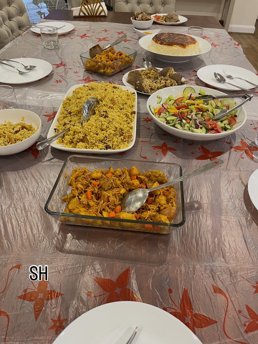 Agent99c's tweet image. Happy with friends. I did the salad only . The rest #friend #friendship #foodpics #food #foodie #foodgasm #salad #rice #pilav #dinner #happy #eatwell