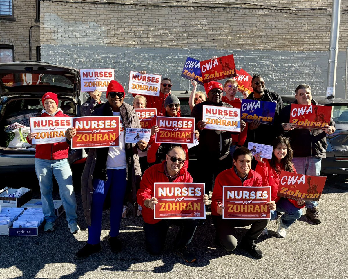 CentralLaborNYC's tweet image. This is a @nynurses / @CWADistrict1 stan account. All across NYC these MVPs have been doing the hard work of getting out the #UnionStrong vote for @ZohranKMamdani! Keep it going! 

#NYCLaborVotes