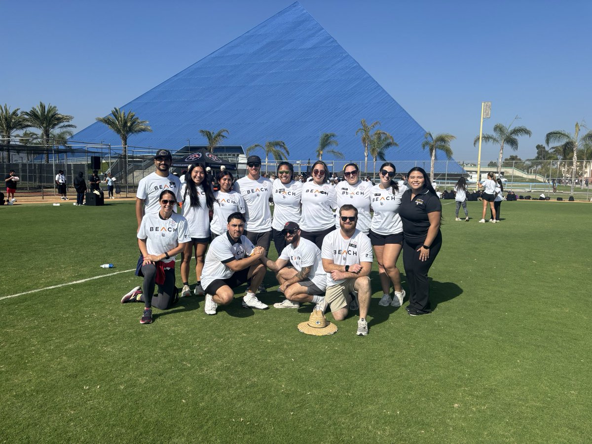 CSULB_APE's tweet image. Adapted Physical Education students partnered with CSULB Athletics and Long Beach Unified School District for Inclusive Sports Day! @csulb_pete @csulbchhs @csulb_athletes @lbactprogram