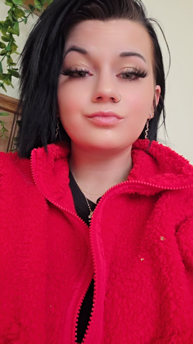 FlameGoddess🔥 tweet media