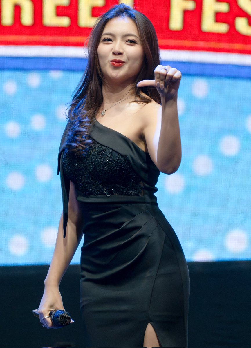 NGUYEN 48 tweet media