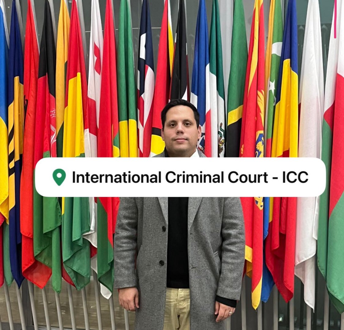 #VictimsFirst

Otro día más en la CPI, a favor de las victimas y no parando de recordarle a cuanto funcionario me encuentre que tienen la responsabilidad de enjuiciar a los criminales de lesa humanidad en Venezuela.  

¿O acaso no quieren actuar?

#CPIActuaYa