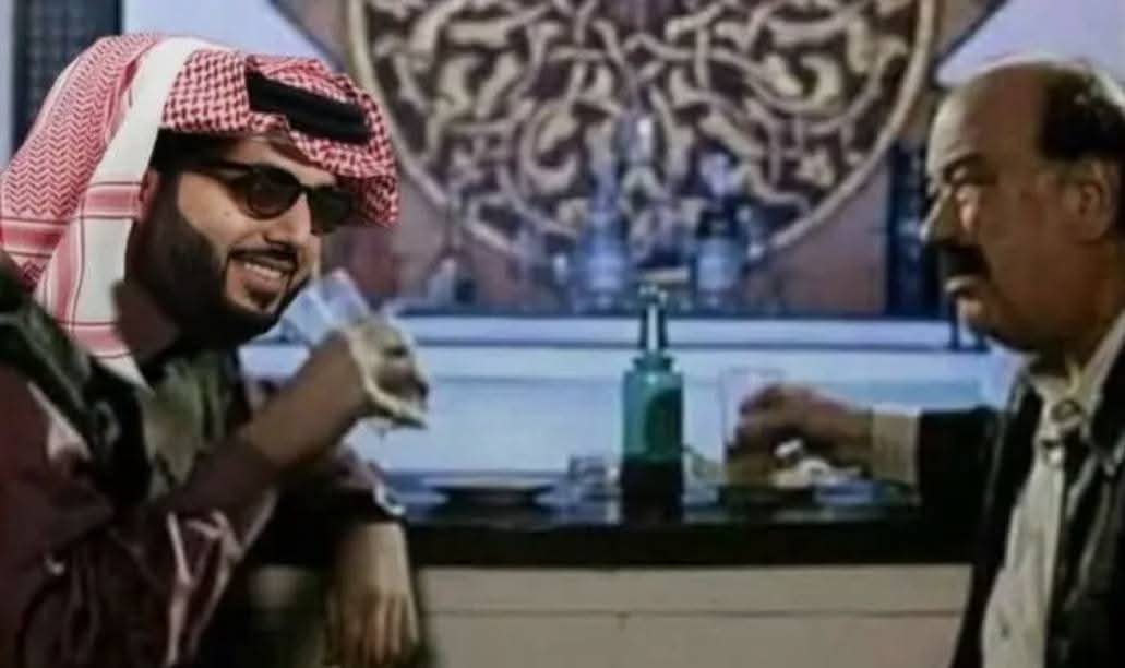 #ياض افهم كار الفن و التاريخ دا مش كارك انت اخرك تجري ورا المعيز و الجمال فالجبل🐐🐫😆
#