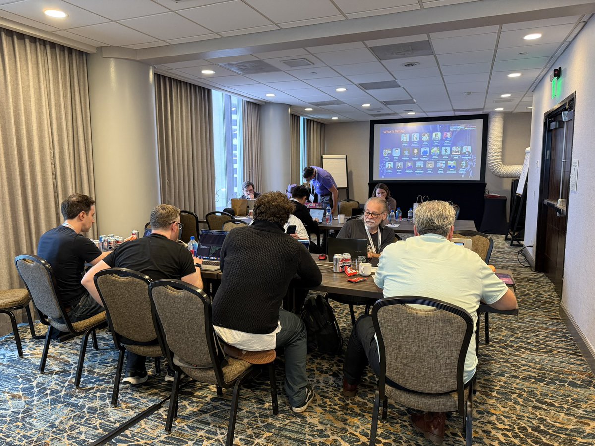 The #CloudFestUSA Hackathon is in full swing!