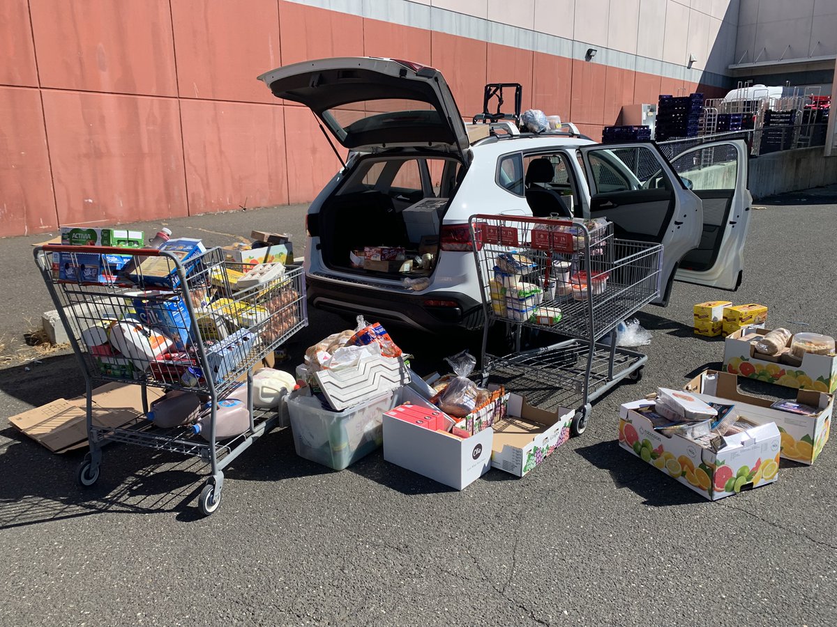 Good Food Rescues via Food Rescue <a href="/foodrescueUS/">Food Rescue US</a>  pickup and drop-offs between Brookfield BJ's Wholesale Club, ShopRite, Whole Foods  and the The Salvation Army - Danbury, CT, Daily Bread Food Pantry, Danbury CT . Eggs, dairy, bread, frozen meat.  Many tons in the last months