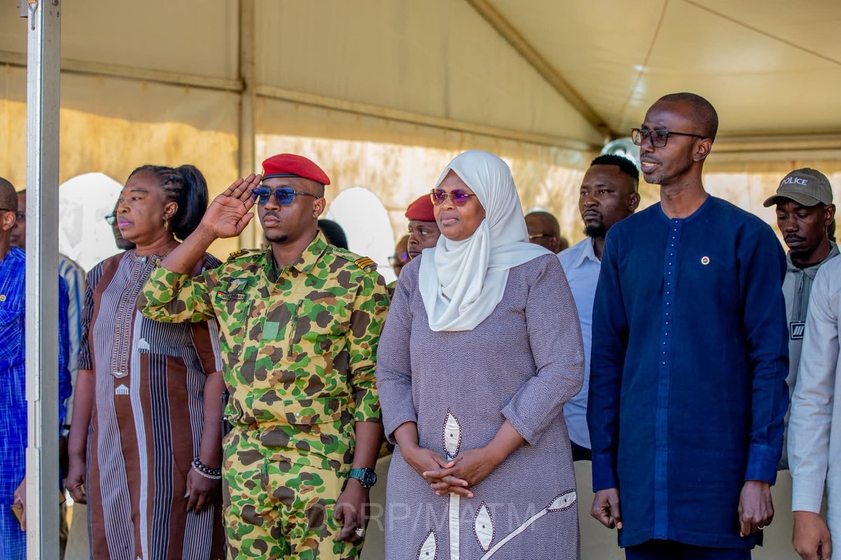 MATM_BF's tweet image. 📻Radiodiffusion Télévision Éducative (RTE) | Le Ministre d’État Emile ZERBO, représentant le Premier ministre, a lancé officiellement la RTE à Ouagadougou.
Un outil stratégique pour garantir à chaque Burkinabè un accès équitable au savoir. ##MATM #Education