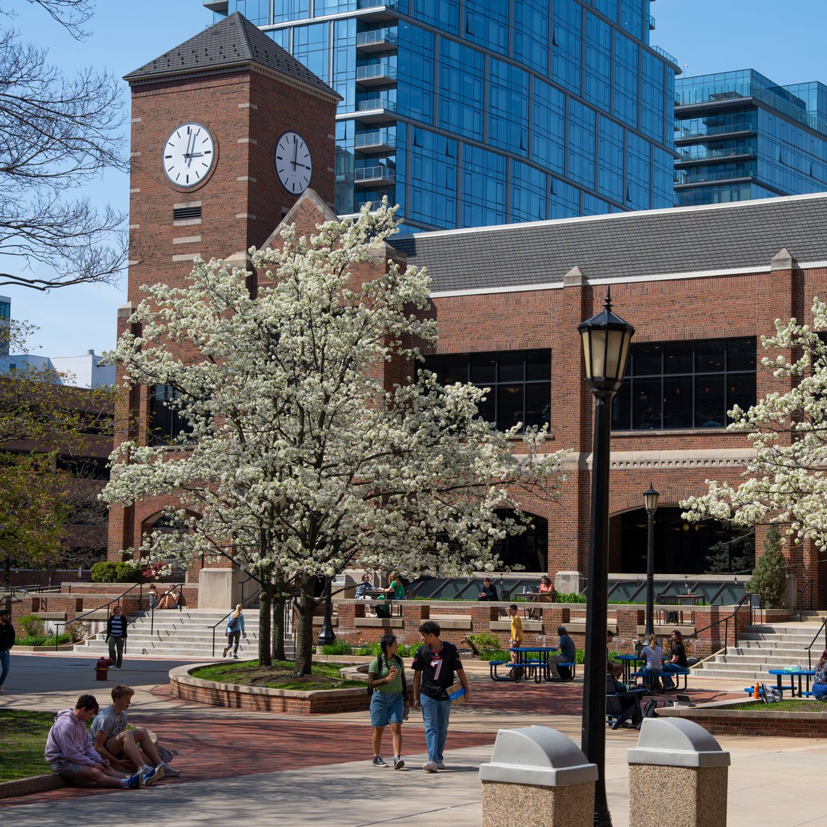 Moody Bible Institute has been a renowned Chicago institution since 1886.

But—despite a teacher shortage—the Chicago public school board is refusing to accept student teachers from Moody, due to its religious hiring practices.

Today we filed a federal lawsuit.