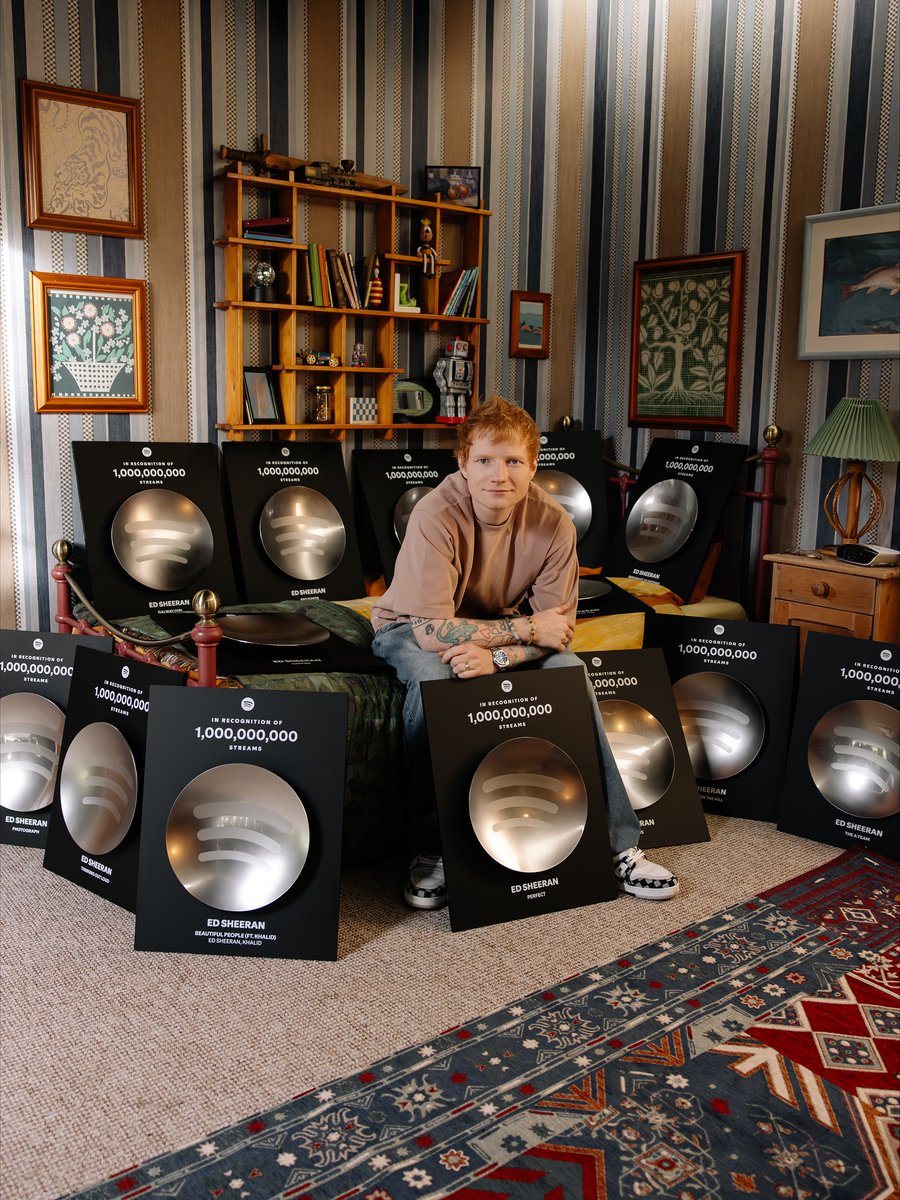 M4TH3M4T1CS's tweet image. O poder dessa foto... Oooh godsheeran!