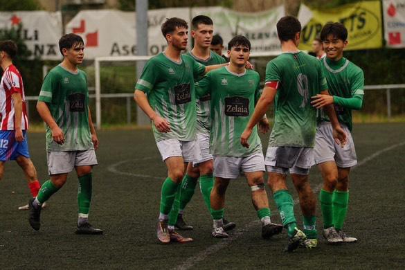 wakatakegroup's tweet photo. ⚽ #Goal alert!
Huge congratulations to Kotaro Okubo for his stunning goal with @CDHernani in their last Liga Nacional Juvenil match! 💥
Well done, Kotaro! Keep shining!
#CDHernani #football
#VamosWakatake https://t.co/fbP352Qojf
