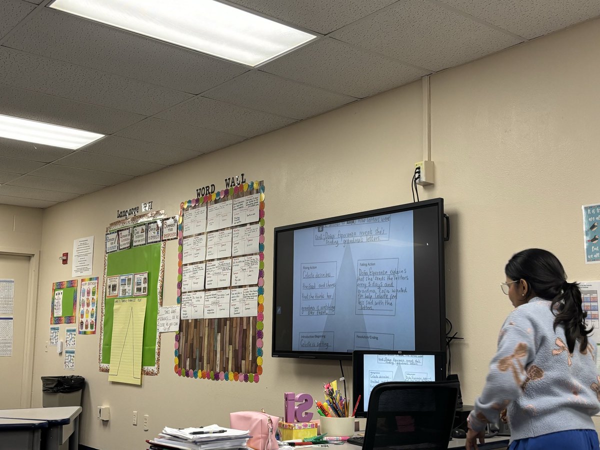 stephanier29559's tweet photo. 📚✏️ Dual Language Visit at Rusk Elementary!
Ms. Salas’ 4th graders explored the components of plot as she guided them through each piece. Also noticed Coach Ryan’s bilingual entrance—welcoming environment for Emergent Bilingual students! 🌟
@Bilingual_ESL https://t.co/QY6EPUoqSK