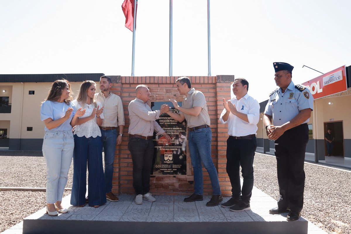 En #Humaitá se respira desarrollo 💪

Acompañamos al presidente de Paraguay Santiago Peña y su equipo, donde el trabajo se traduce en resultados: nuevas obras, viviendas, becas y el inicio de la pavimentación de la Ruta Pilar–Boquerón–Humaitá.

También rendimos tributo a los