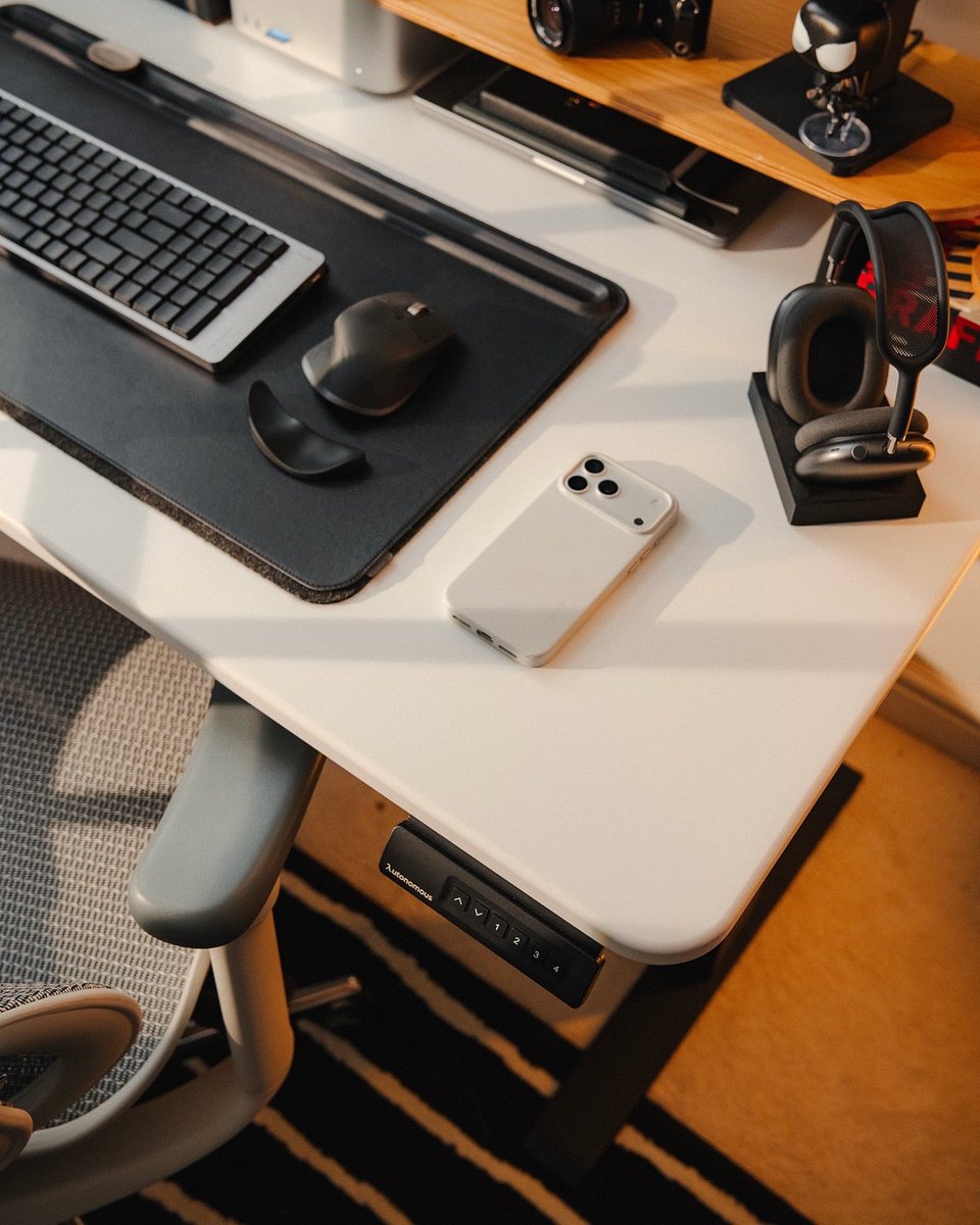 setupspaces's tweet photo. Today’s 👨‍💻 space. What do you think about it?

📷 https://t.co/1ONQ7ZTQhQ 

#setupspaces https://t.co/1cezf2Jag8
