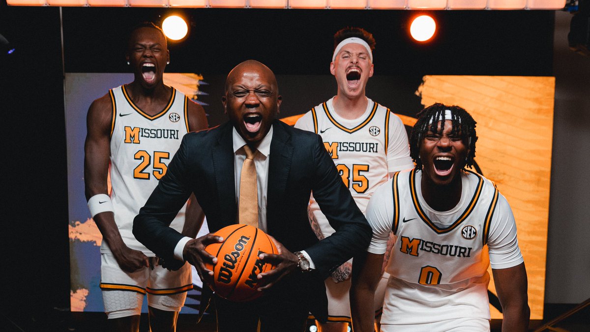 SEC's tweet photo. โ๏ธ #SECTipoff26 Blog: Mark Mitchell and @MizzouHoops plan to keep the winning going
๐ https://t.co/8zN4NuNAIp | #SECMBB https://t.co/tGfwWgKw7S