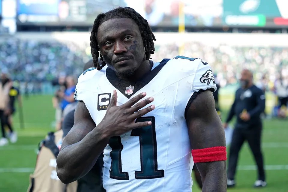 Loyalty: Eagles GM Howie Roseman when asked if he considered trade offers for AJ Brown.

"When you're trying to be a great team, it's hard to trade great players. AJ Brown's a great player. He wears a C for a reason. He's important to this organization."

AJ is here to stay in