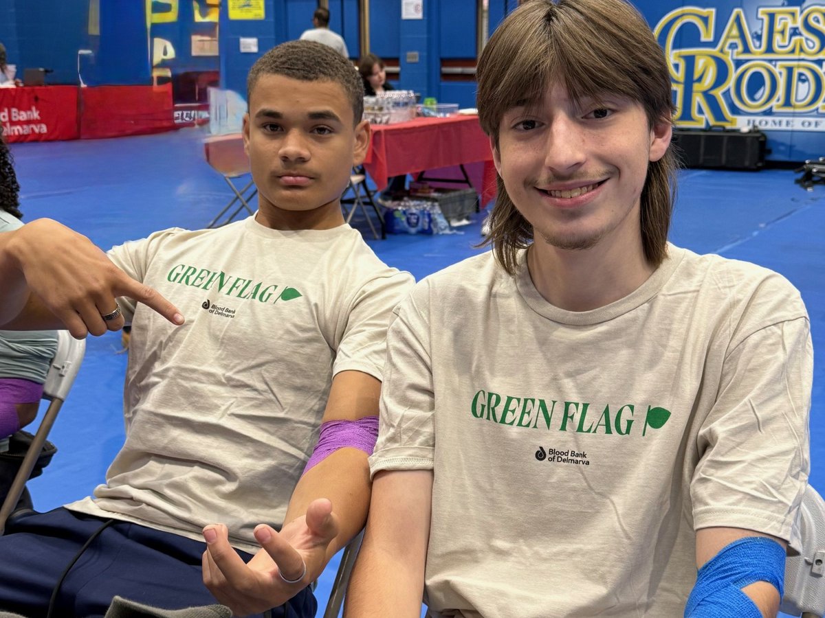 DelmarvaBlood's tweet image. Did you know high school donors help save thousands of lives every year? Every pint counts, and it all starts with someone like you saying “yeah, I’ve got time to help.”

Grab your friends and sign up to donate at your next school #blooddrive!