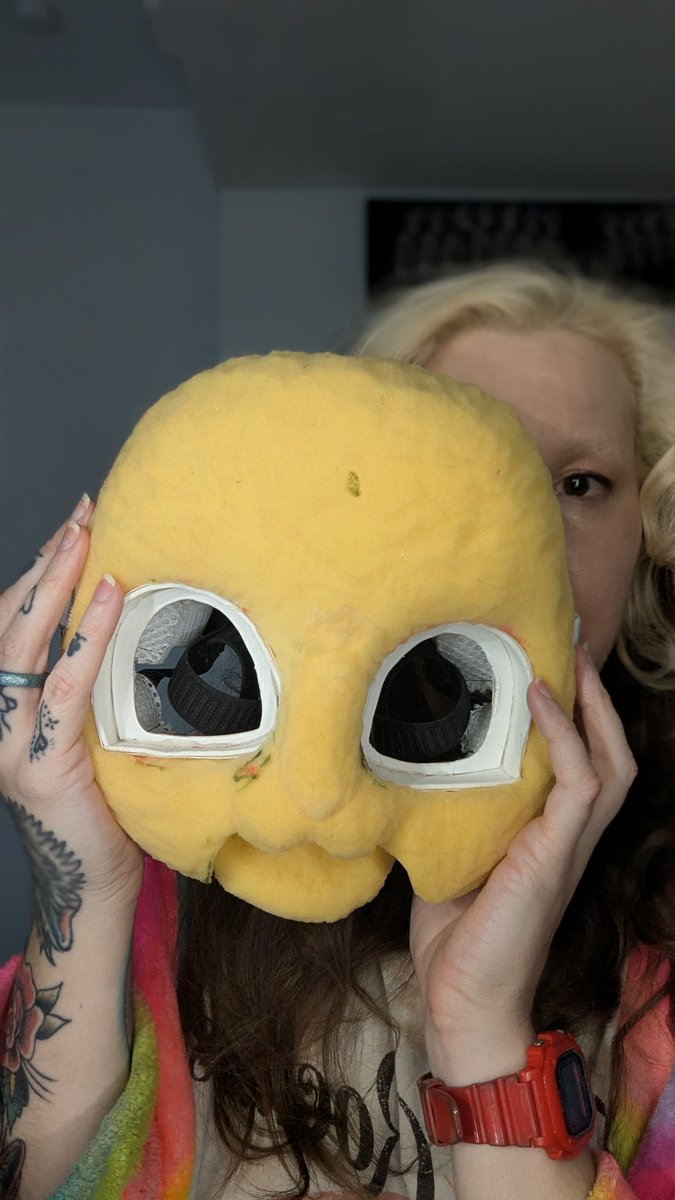 ZullalasShop's tweet photo. I have one more order left in my queue. Once I'm finished with that I'm going to work on my kemonomimi mask. 

Not sure how long I can take off since I definitely need money, but I know if I don't then the burnout could become really bad...

#burnout #maker #furryartist https://t.co/uUPVFl7ARL