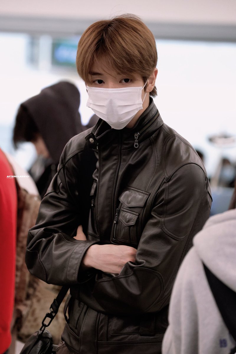 251104 DCA

#성찬 #SUNGCHAN #ソンチャン 
#RIIZE #라이즈