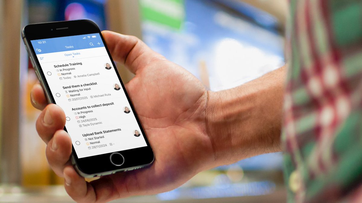 DynamicDigital5's tweet image. 💬 Pro Tip: Automate your follow-ups.
Leads don’t go cold — processes do.
With Zoho CRM, you can set up follow-up automations that keep conversations moving without lifting a finger.
Consistent follow-up = consistent conversions.
#ZohoCRM #Automation #ZohoPartner