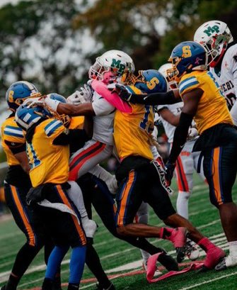 🚨Season Stats🚨
Def.🎥- hudl.com/v/2T823K
46 Tkls
8 PBU
3 Interceptions 
1 FF
1 FR 
164 Def. Return Yds 2 TD

Off.🎥- hudl.com/v/2T8PAm
458 Rec. Yards
216  Rus. Yards
132  Ret.  Yards
8 Touchdowns
836 Off. Yards 

970 All Purpose 10 TD

<a href="/SinqueTurner/">Coach Turner</a>  <a href="/_CoachJay_/">Jay Cshaw</a>