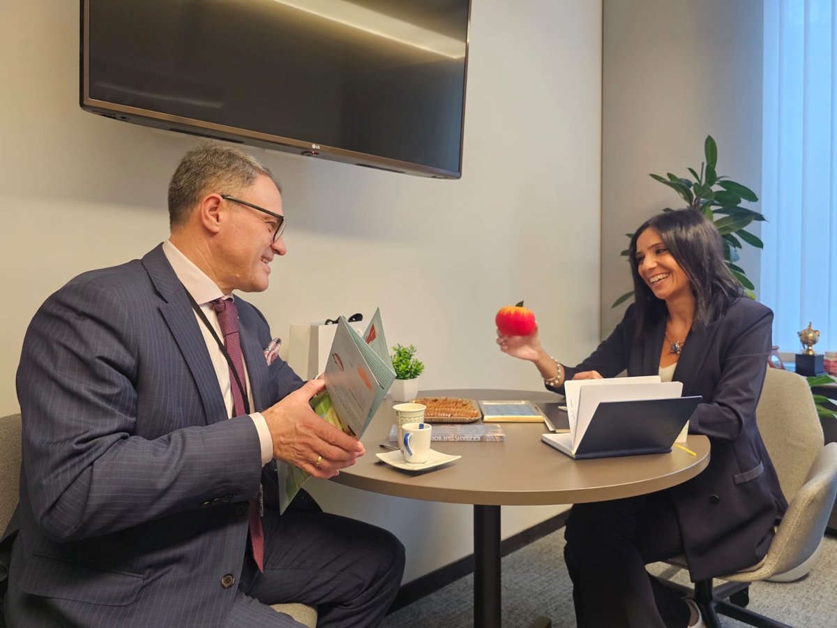 KazBrussels's tweet photo. Ambassador @romanvassilenko met with @giusi_princi, Chair of the European Parliament’s Delegation for Relations with #CentralAsia in #Brussels.
Discussions focused on strengthening #interparliamentary dialogue &amp; marking 10 years since the signing of the #EPCA between🇰🇿 🤝🇪🇺 https://t.co/NhbfpMvBYw